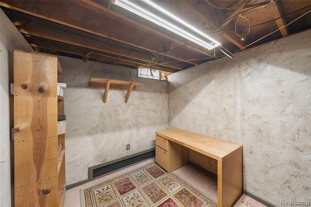 7125 Highview Street, Dearborn Heights, MI 48127