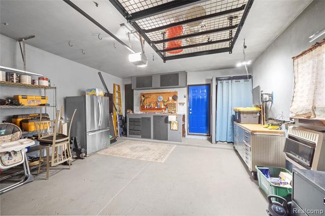 7125 Highview Street, Dearborn Heights, MI 48127