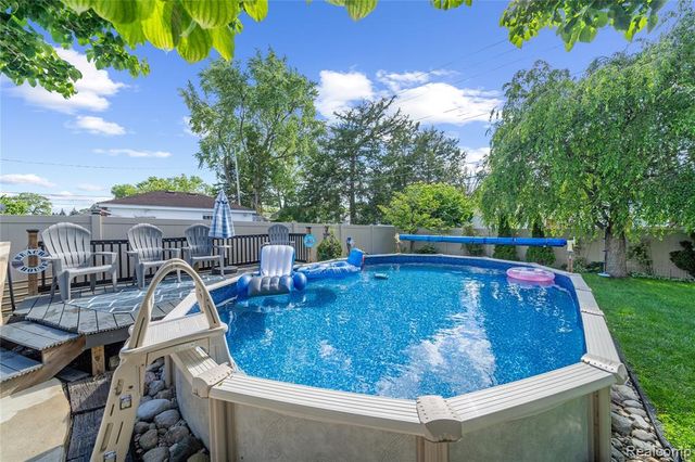 7125 Highview Street, Dearborn Heights, MI 48127
