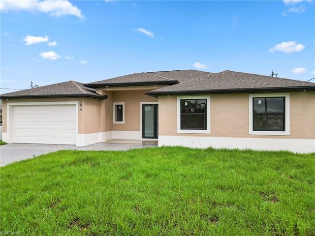 2704 37th ST SW, Lehigh Acres, FL 33976