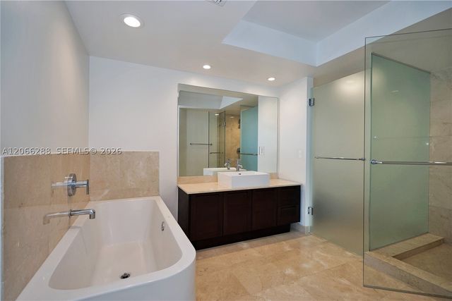 250 Sunny Isles Blvd 3-705, Sunny Isles Beach, FL 33160