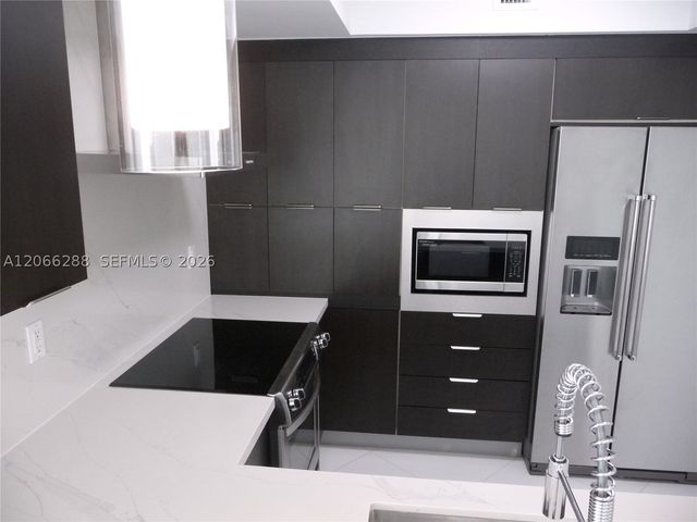 250 Sunny Isles Blvd 3-705, Sunny Isles Beach, FL 33160