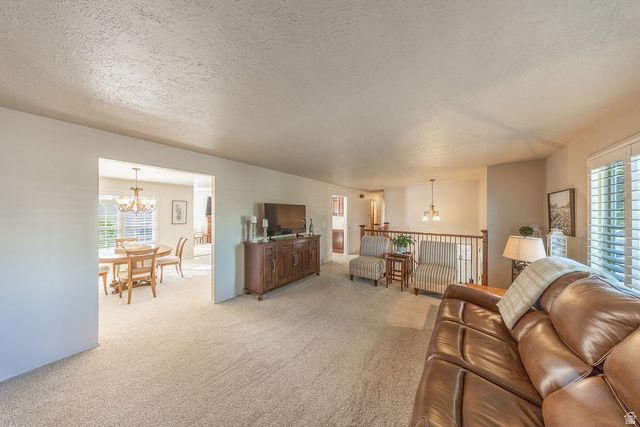4491 S 1600 W, Roy, UT 84067