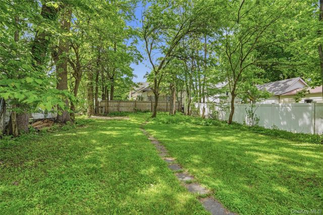 21 Church Street, Ellenville, NY 12428