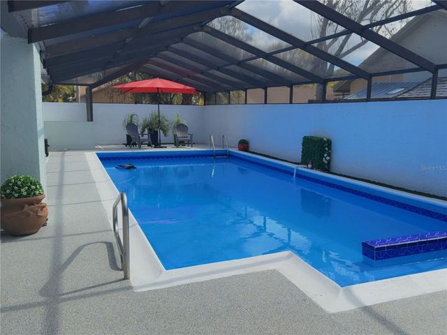 6728 ISLANDER LANE, Tampa, FL 33615