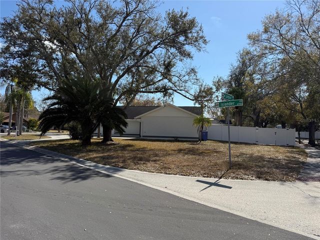 6728 ISLANDER LANE, Tampa, FL 33615