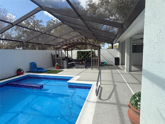 6728 ISLANDER LANE, Tampa, FL 33615