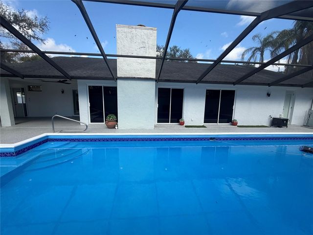 6728 ISLANDER LANE, Tampa, FL 33615