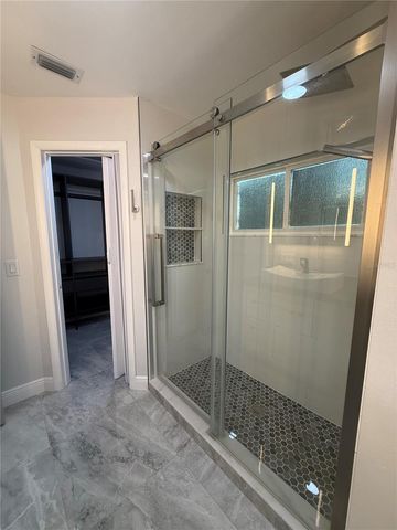 6728 ISLANDER LANE, Tampa, FL 33615