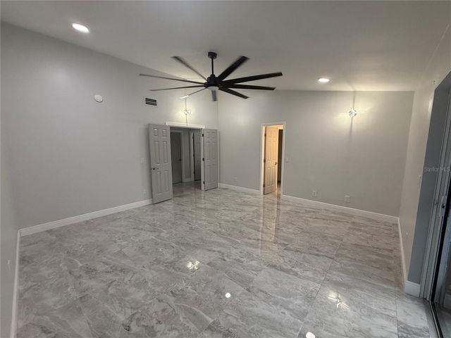 6728 ISLANDER LANE, Tampa, FL 33615