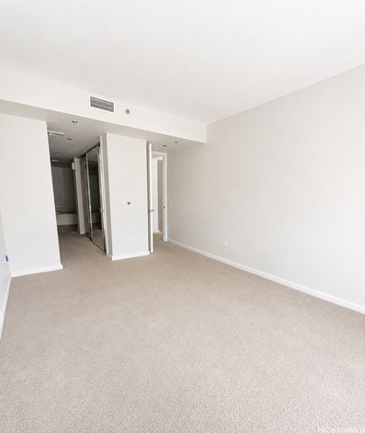 1 Keahole Place 2505, Honolulu, HI 96825