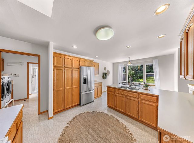 4705 Desmond Street, Bellingham, WA 98229