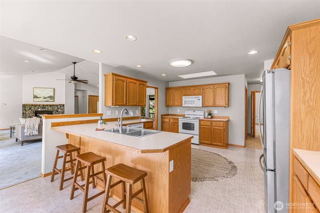 4705 Desmond Street, Bellingham, WA 98229