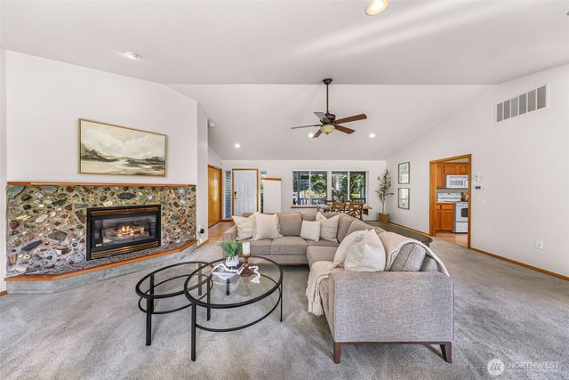 4705 Desmond Street, Bellingham, WA 98229