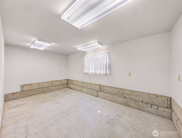 4705 Desmond Street, Bellingham, WA 98229