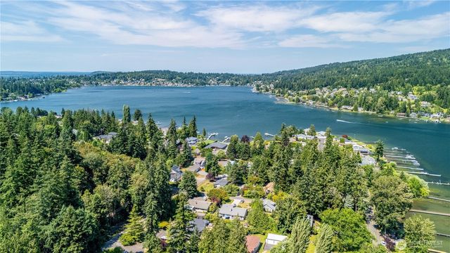 4705 Desmond Street, Bellingham, WA 98229