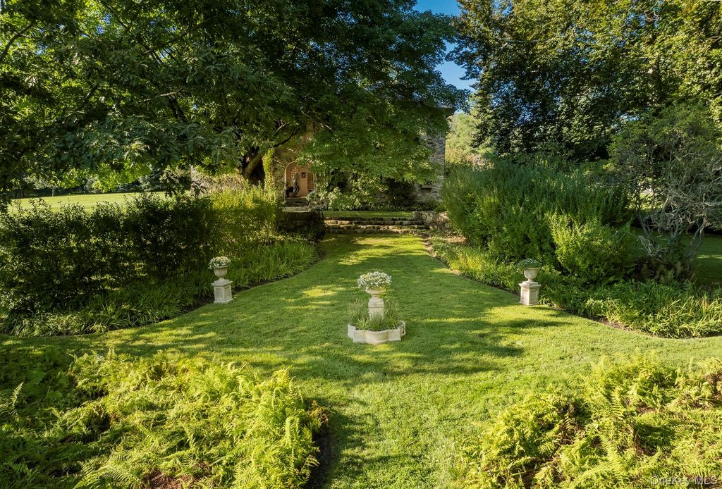 283-289, Brewster, NY 10509 — photo 4