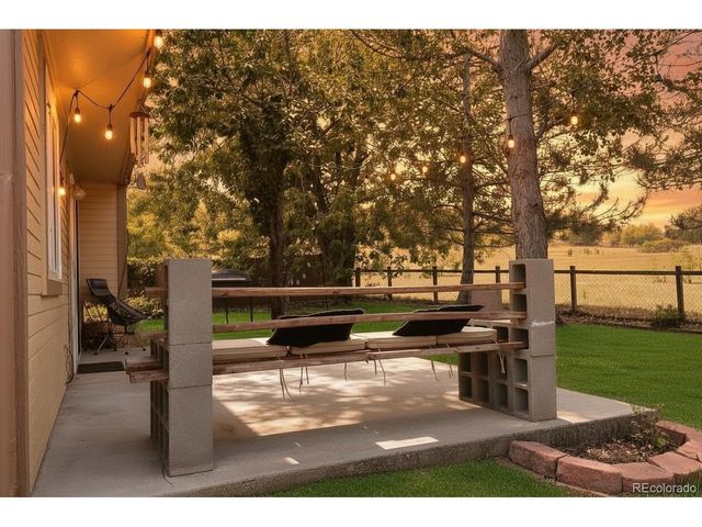 2285 Cliffrose Ln, Louisville, CO 80027