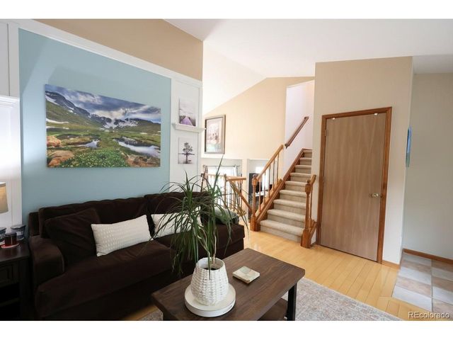 2285 Cliffrose Ln, Louisville, CO 80027