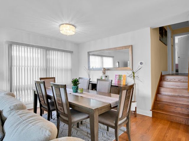 4339 W 83rd Street, Chicago, IL 60652