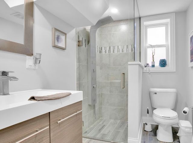 4339 W 83rd Street, Chicago, IL 60652