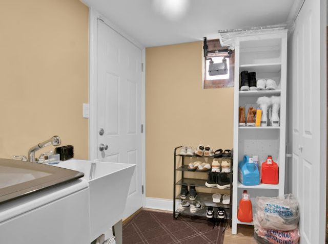 4339 W 83rd Street, Chicago, IL 60652