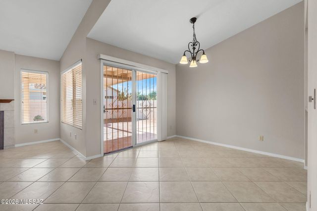 9820 N Moon Canyon Place, Tucson, AZ 85742