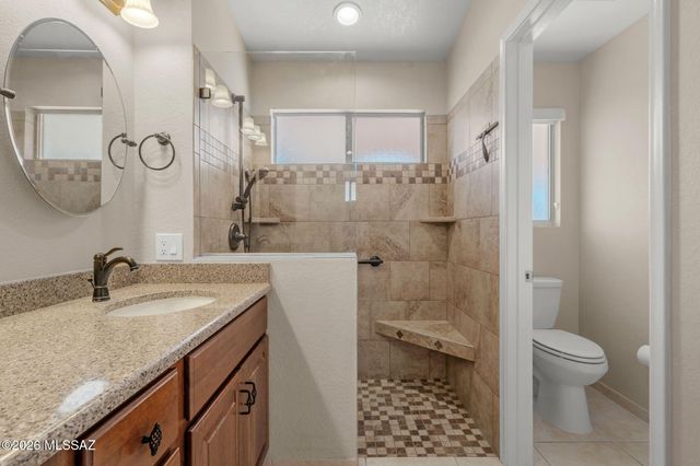 9820 N Moon Canyon Place, Tucson, AZ 85742