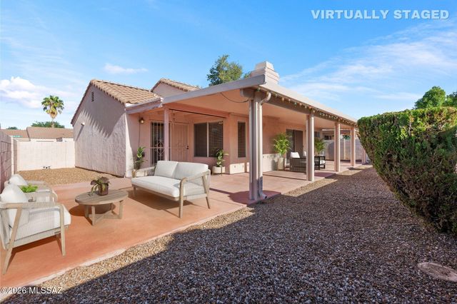 9820 N Moon Canyon Place, Tucson, AZ 85742