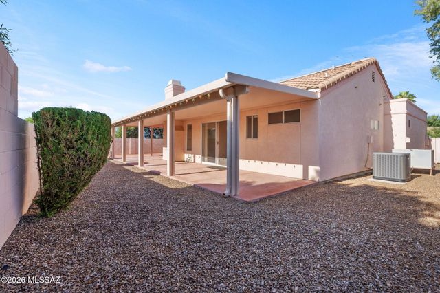 9820 N Moon Canyon Place, Tucson, AZ 85742