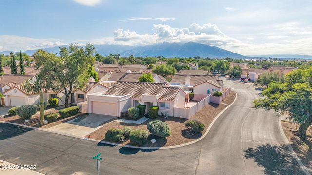 9820 N Moon Canyon Place, Tucson, AZ 85742