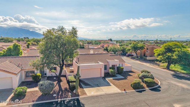 9820 N Moon Canyon Place, Tucson, AZ 85742