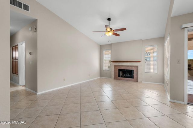 9820 N Moon Canyon Place, Tucson, AZ 85742