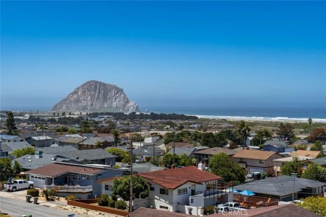 2811 Juniper Avenue, Morro Bay, CA 93442