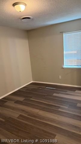 1006 Pattie Lane, Barling, AR 72923