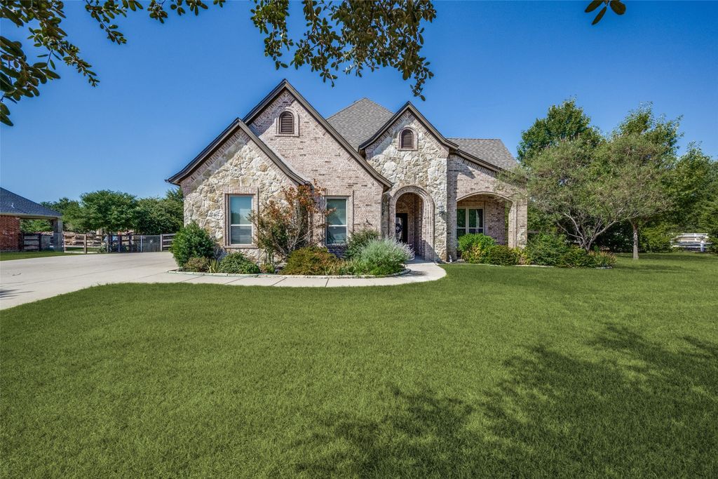2709 Winthrop Hill Road, Denton, TX 76226 — exterior