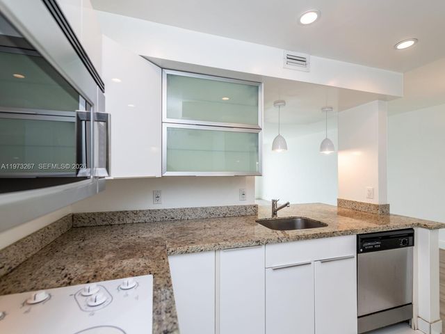 1200 West Ave 803, Miami Beach, FL 33139