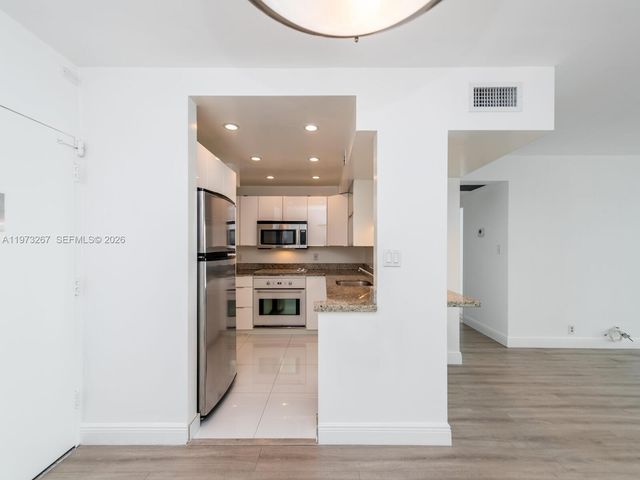 1200 West Ave 803, Miami Beach, FL 33139