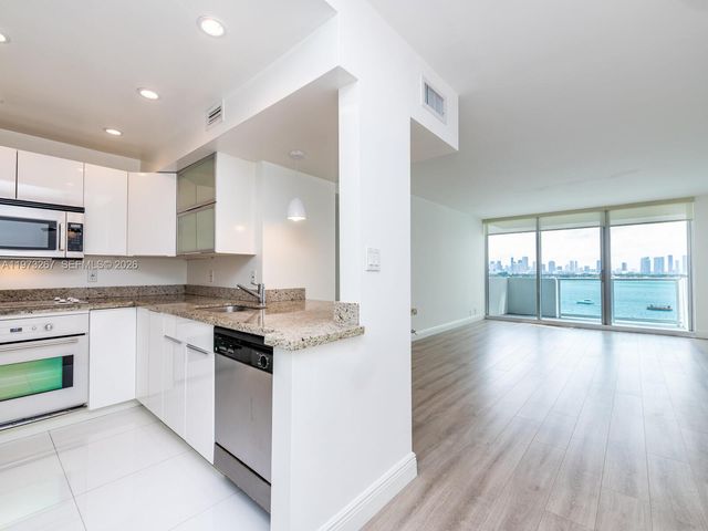 1200 West Ave 803, Miami Beach, FL 33139