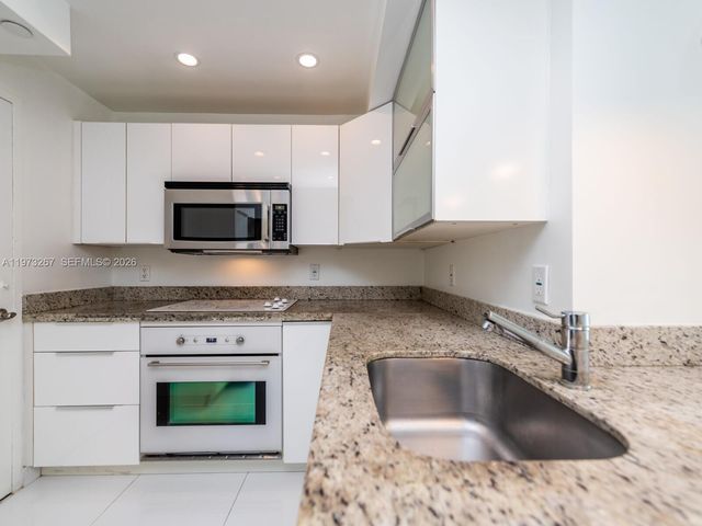 1200 West Ave 803, Miami Beach, FL 33139