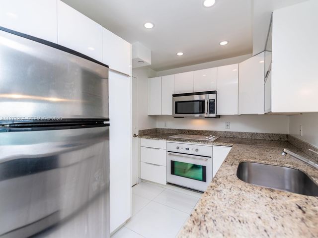 1200 West Ave 803, Miami Beach, FL 33139