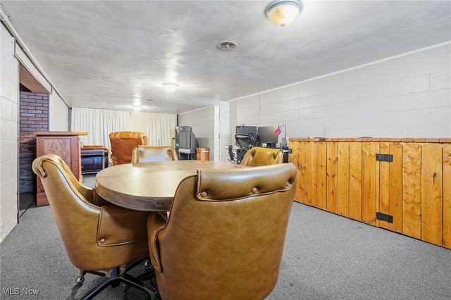 4666 Roop Avenue, Barberton, OH 44203