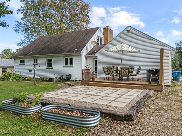 4666 Roop Avenue, Barberton, OH 44203