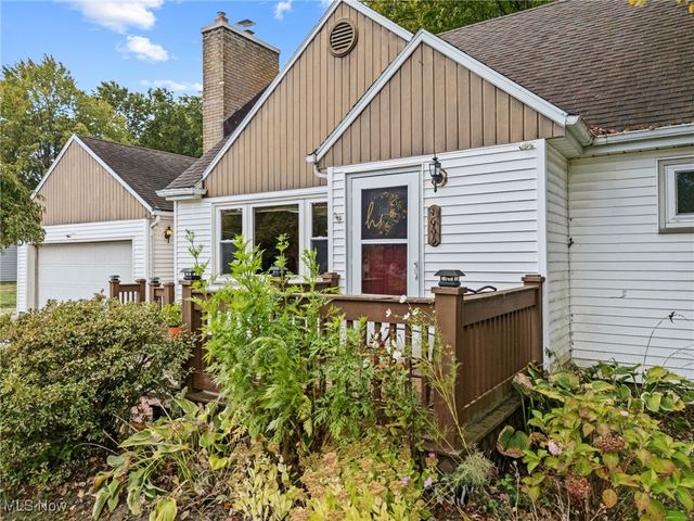 4666 Roop Avenue, Barberton, OH 44203