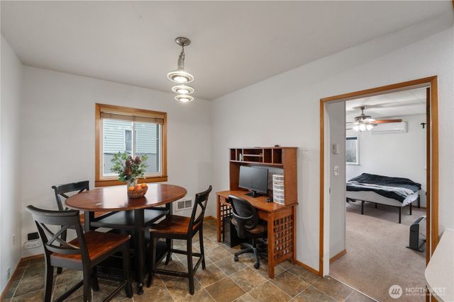 6511 S Bell, Tacoma, WA 98408