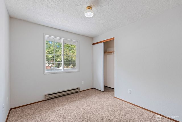 108 Sunnyside Drive, Centralia, WA 98531