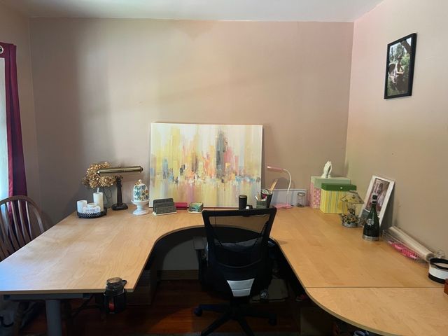 15 Hiram St, Acushnet, MA 02743
