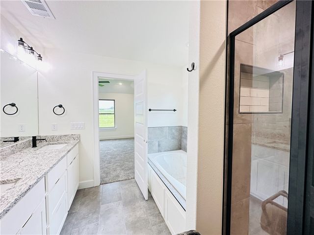 6400 NW Zella Street, Bentonville, AR 72713