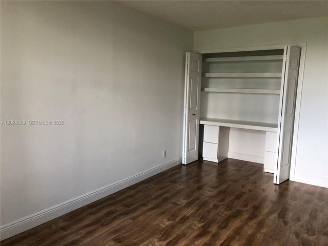 16300 Golf Club Road 105, Weston, FL 33326