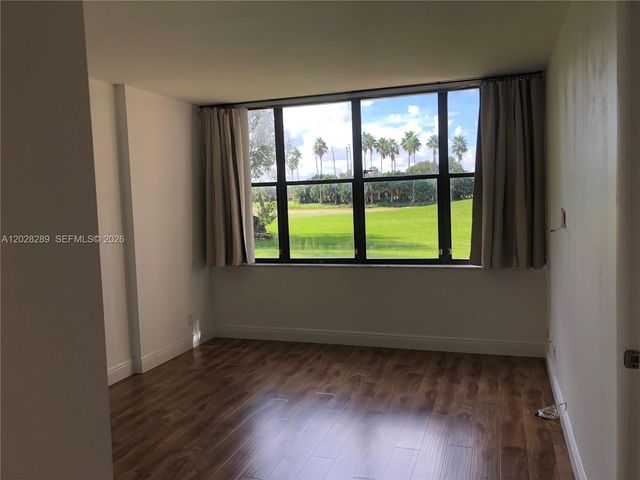16300 Golf Club Road 105, Weston, FL 33326